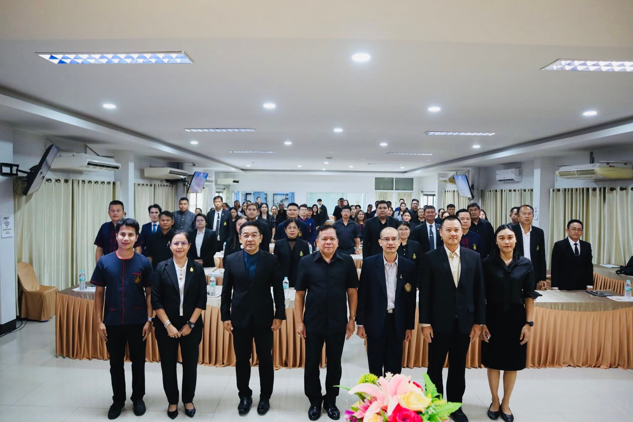 ประชุมเชิงปฏิบัติการโครงการขับเคลื่อนโรงเรียนสิ่งแวดล้อมศึกษา เพื่อการพัฒนาที่ยั่งยืนและงานสวนพฤกษศาสตร์โรงเรียน