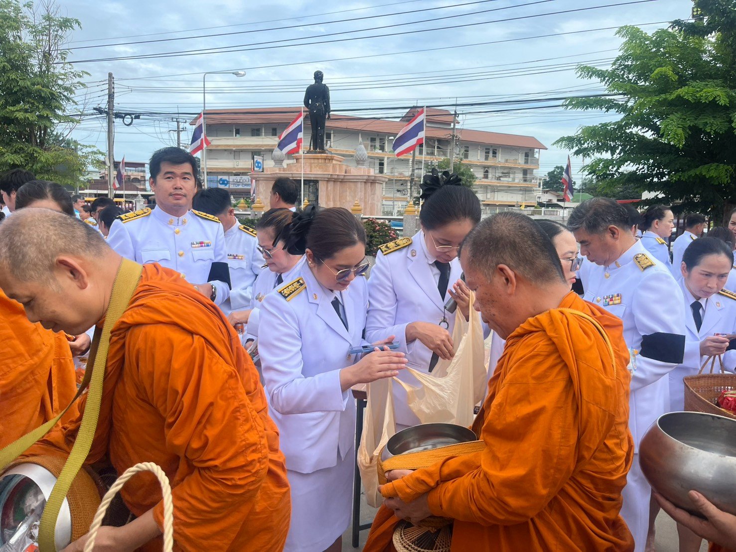 ภาพกิจกรรม 8